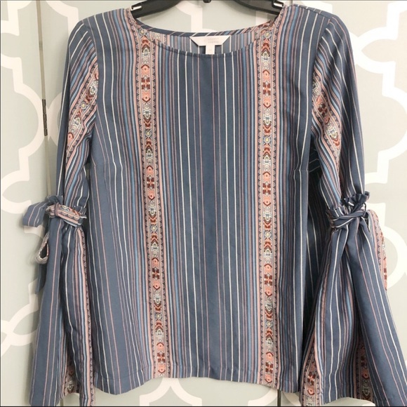 LC Lauren Conrad Tops - Lauren Conrad blouse
